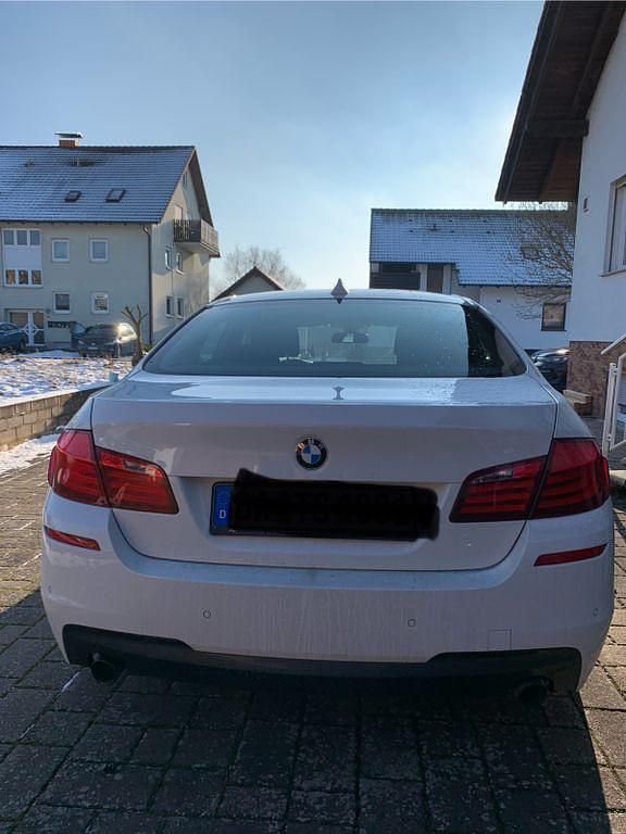Gebraucht BMW 535 M Sport 313 PS (230 kW) 2012 Weiß Limousine