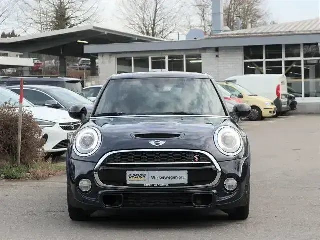 Gebraucht Mini Cooper S 192 PS (141 kW) 2017 Lapisluxury blue Kleinwagen