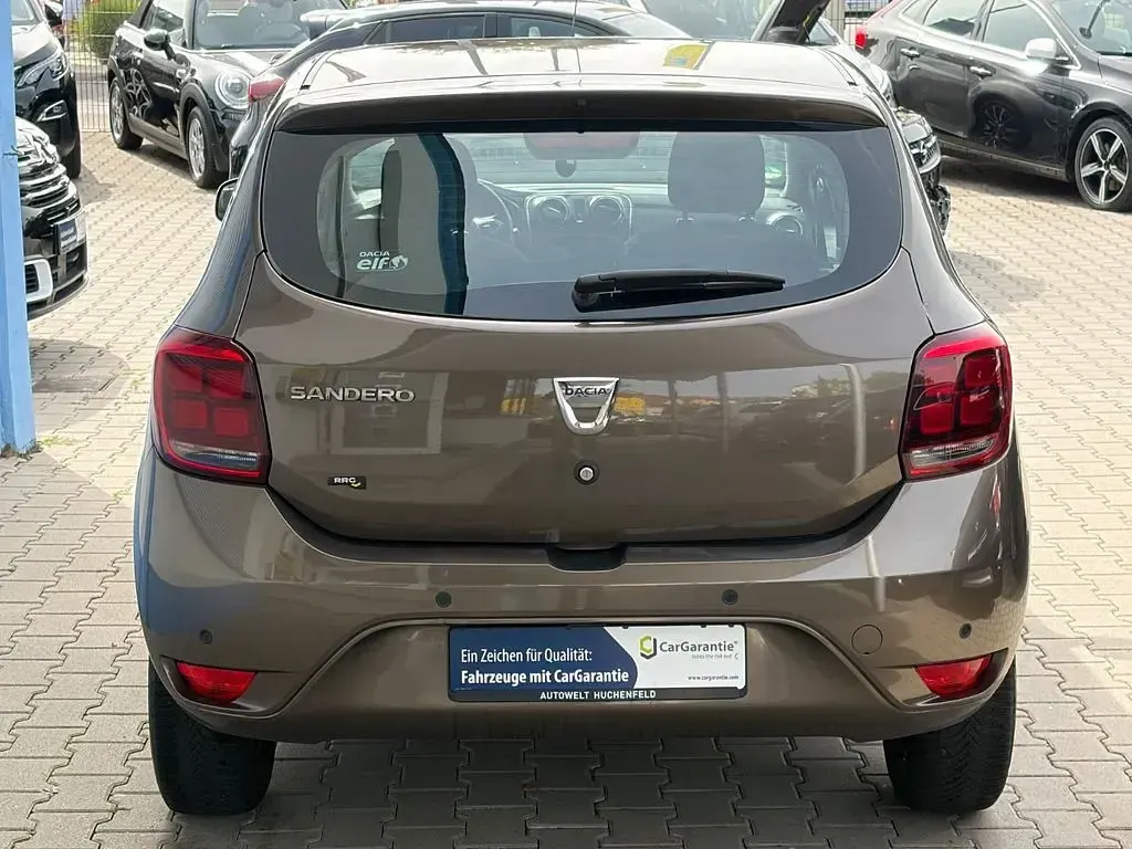 Gebraucht Dacia Sandero Comfort 73 PS (53 kW) 2019 Beige Limousine