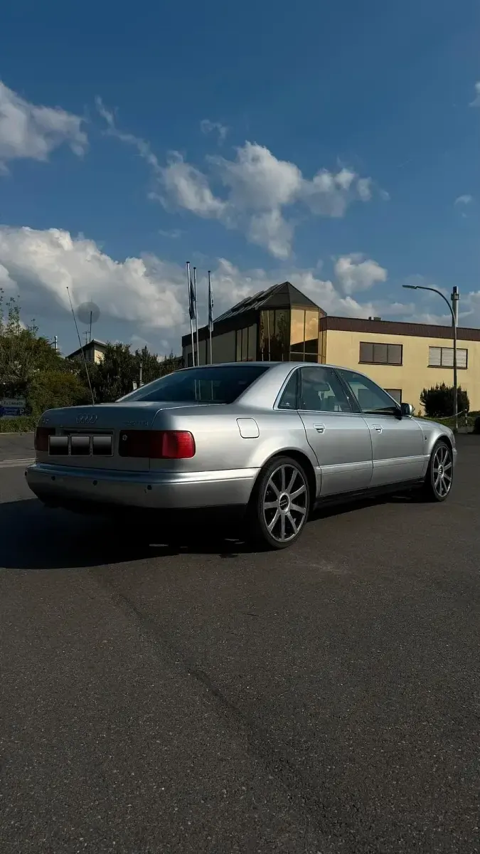 Occasion Audi A8 150 ch (110 kW) 1998 Argent Berline