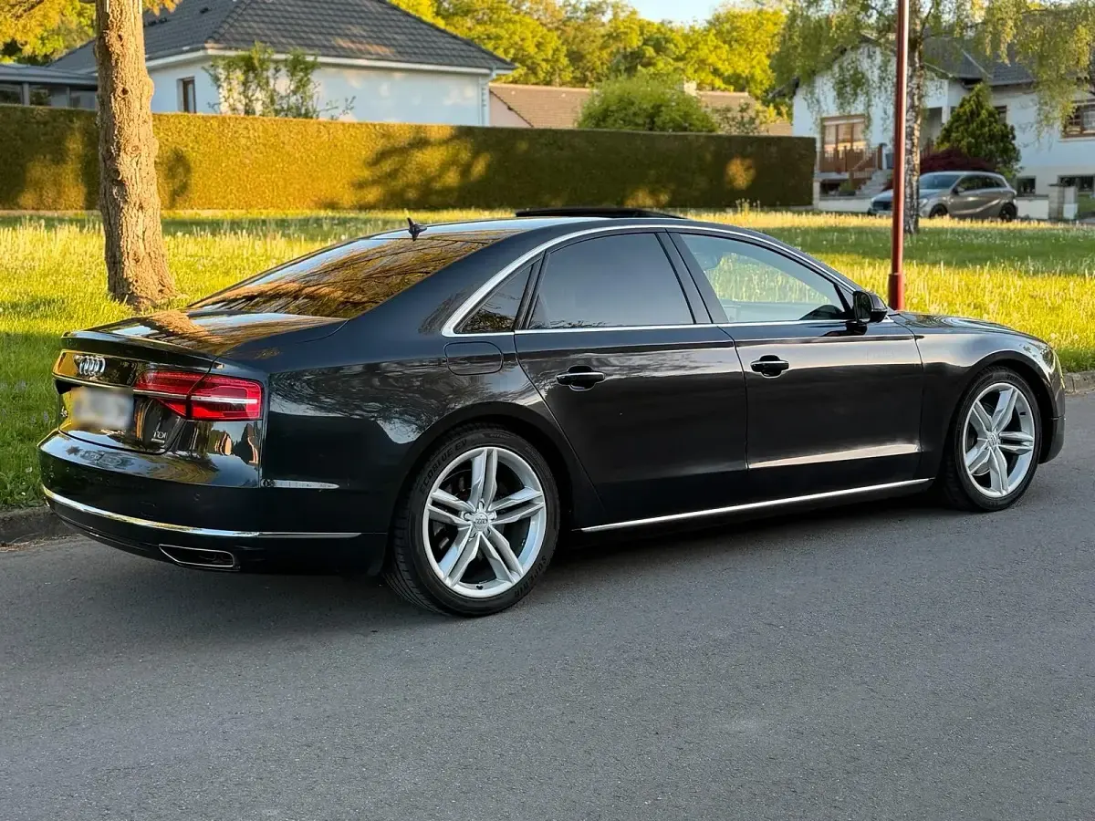 Gebraucht Audi A8 258 PS (189 kW) 2016 Schwarz Limousine