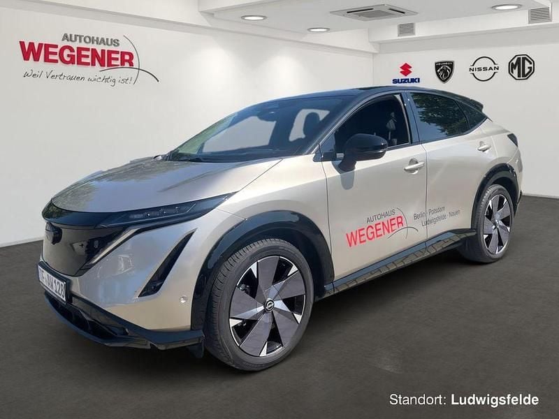 Silver/ black Gebraucht 2025 Nissan Ariya Evolve SUV | 52.340 € (Etwas zu teuer) - Bild 1/4