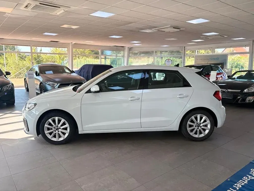 Gebraucht Audi A1 Sportback Sport 95 PS (69 kW) 2021 Weiß Kleinwagen