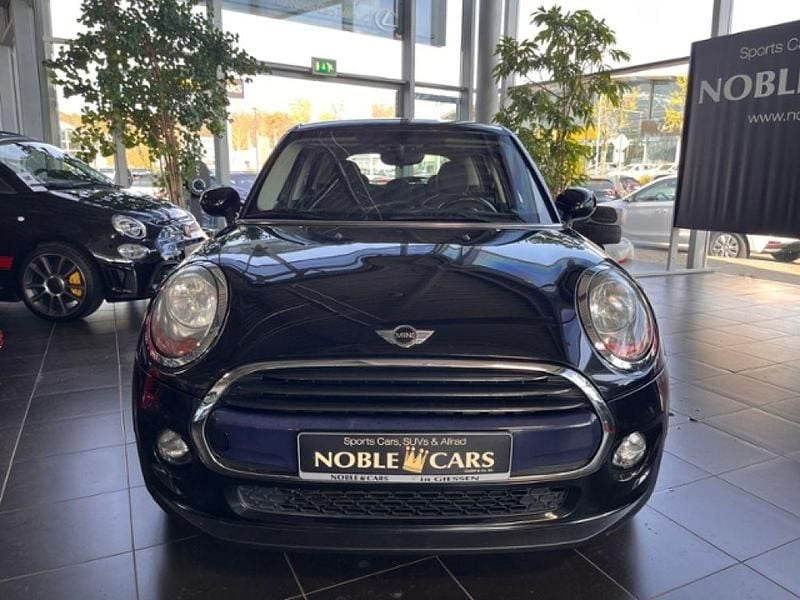 Second-hand Mini Cooper 136 CP (100 kW) 2015 Negru Hatchback