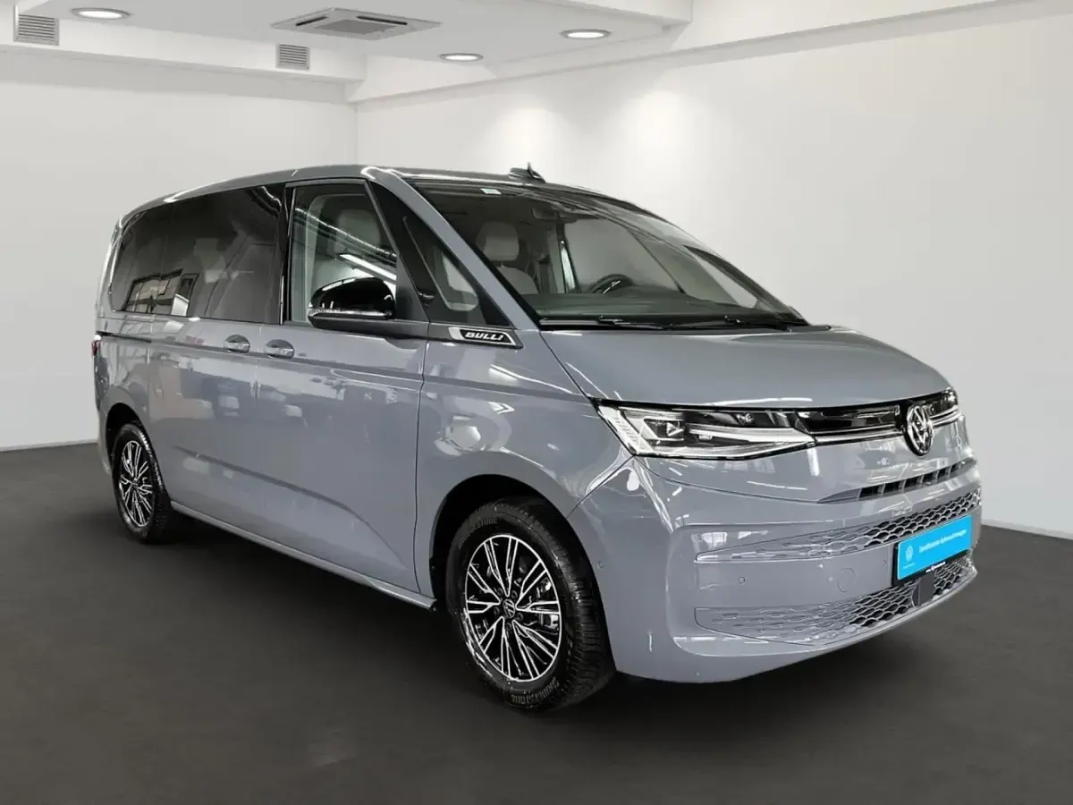Używany VW Multivan Goal 150 KM (110 kW) 2025 Szary Minivan
