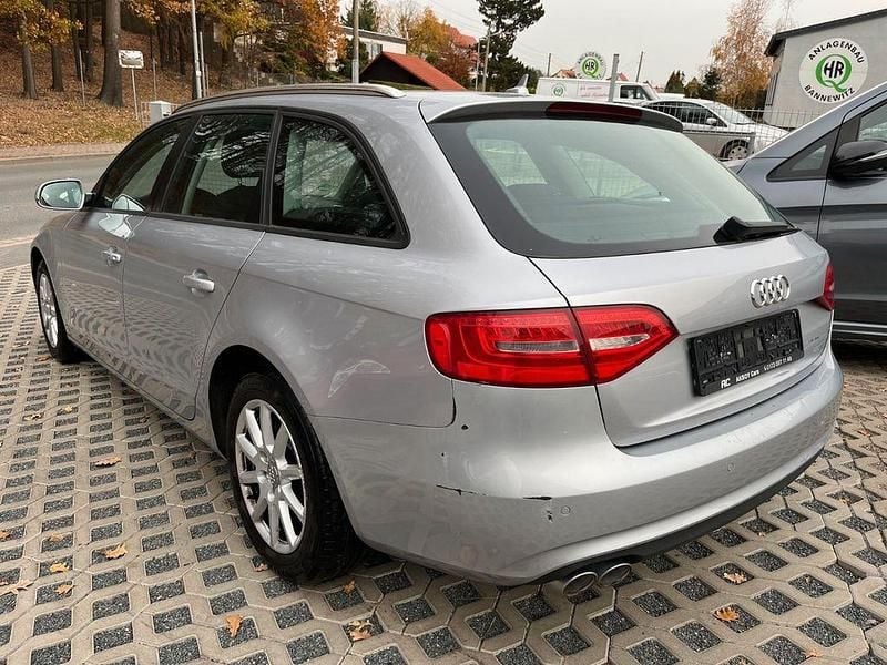 Gebraucht Audi A4 Ambiente 150 PS (110 kW) 2015 Silber Kombi
