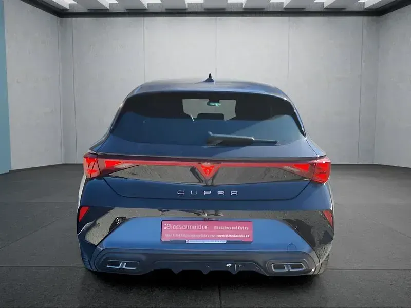 Neu Cupra Leon 150 PS (110 kW) 2025 Schwarz Kleinwagen