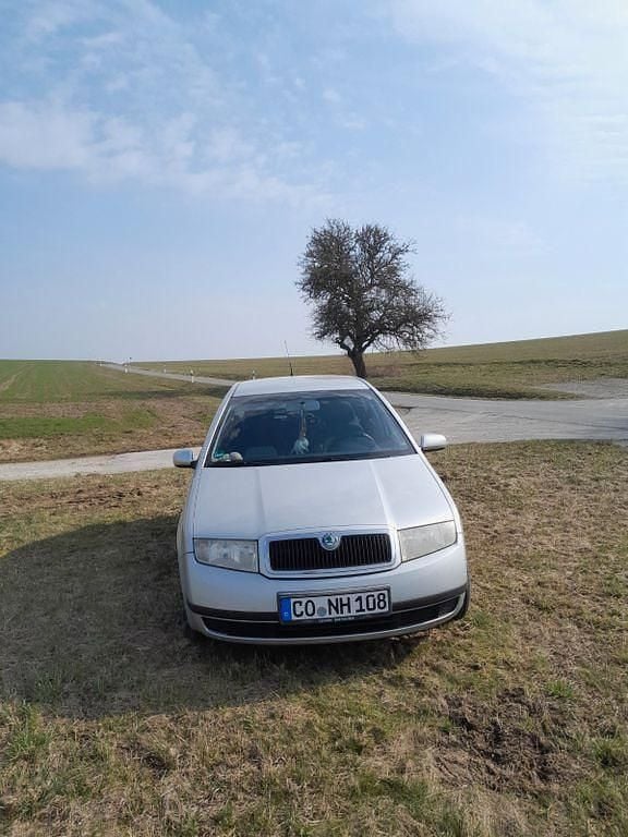 Gebraucht Skoda Fabia 75 PS (55 kW) 2004 Silber Limousine