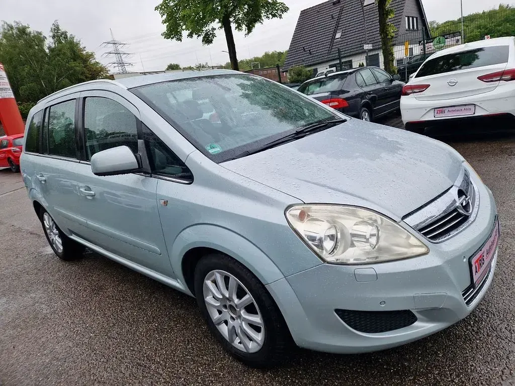 Gebraucht Opel Zafira Edition 125 PS (91 kW) 2010 Grün Van / Kleinbus
