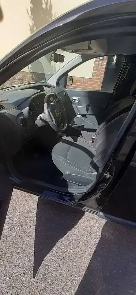 Gebraucht Dacia Dokker Comfort 102 PS (75 kW) 2019 Schwarz Van / Kleinbus