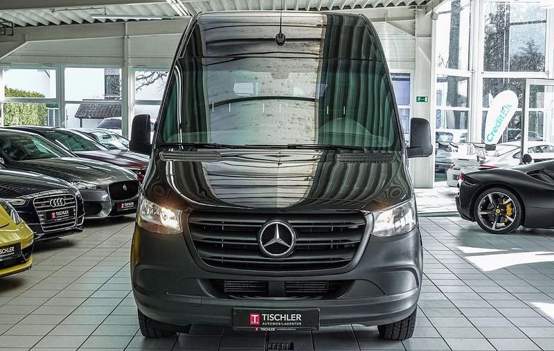 Gebraucht Mercedes Sprinter 163 PS (119 kW) 2020 Schwarz Van