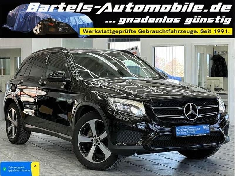 Gebraucht Mercedes GLC300 Exclusive 245 PS (180 kW) 2017 Schwarz  unilack SUV