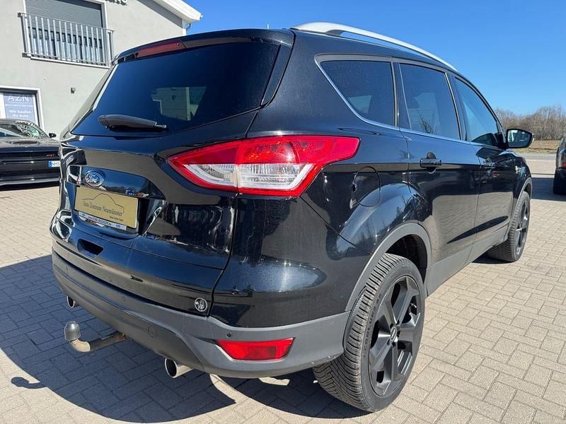 Gebraucht Ford Kuga Titanium 179 PS (131 kW) 2015 SUV