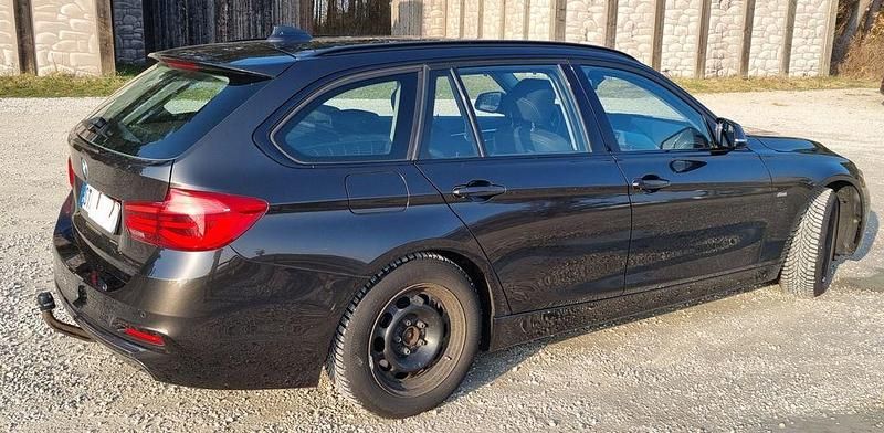 Gebraucht BMW 318 Sport Line 150 PS (110 kW) 2016 Braun Kombi