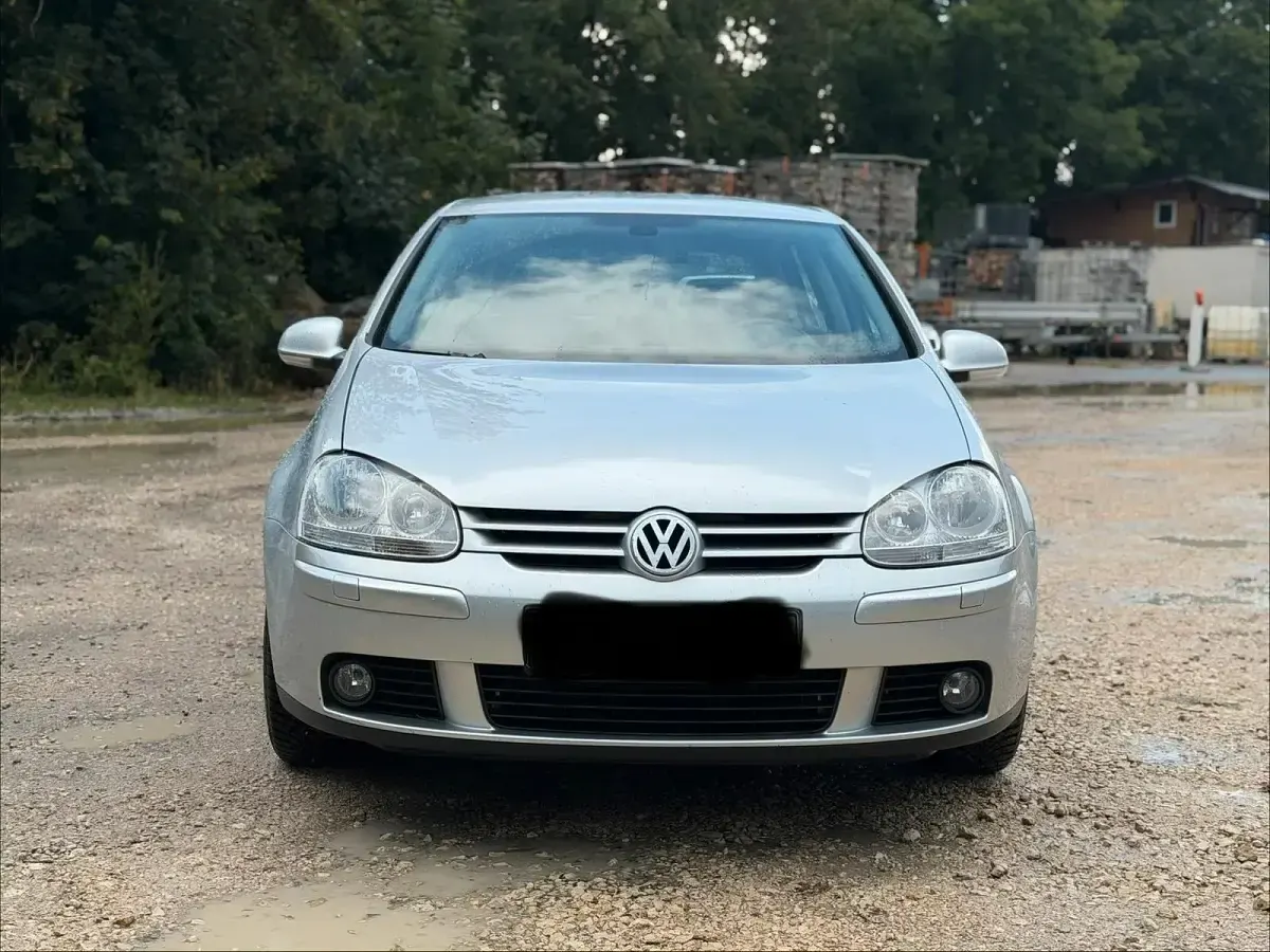 Gebraucht VW Golf V 101 PS (74 kW) 2005 Silber Kleinwagen