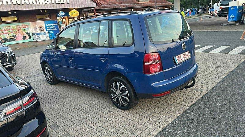 Blau Gebraucht 2008 VW Touran Van / Kleinbus | 2.050 € (Superpreis) - Bild 1/3