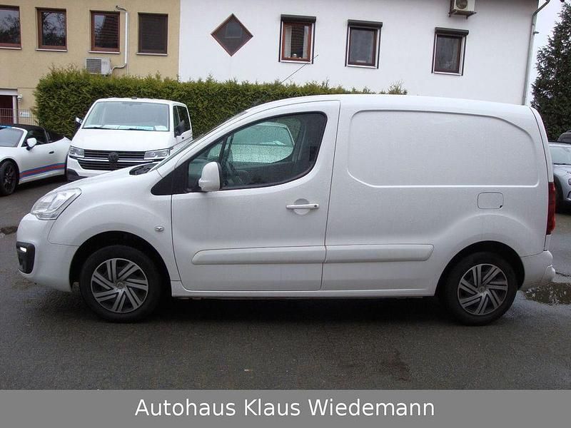 Gebraucht Citroën Berlingo Proline 99 PS (72 kW) 2018 Weiß Van / Kleinbus