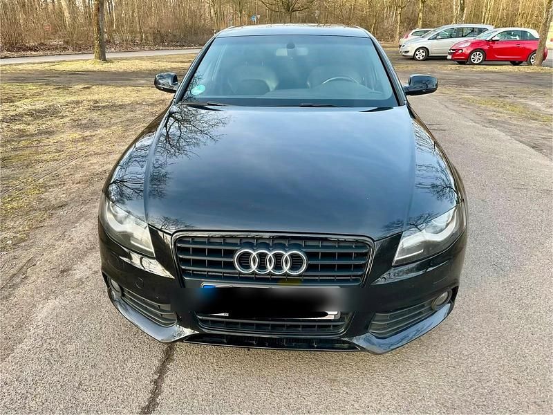 Gebraucht Audi A4 S-Line 160 PS (117 kW) 2010 Schwarz Limousine