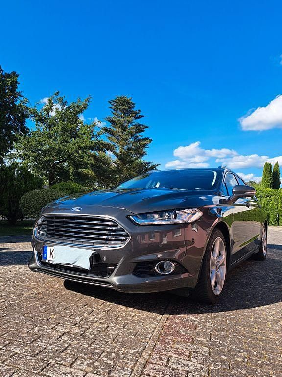 Gebraucht 2015 Ford Mondeo Titanium Kombi | 14.999 € (Etwas zu teuer) - Bild 1/4