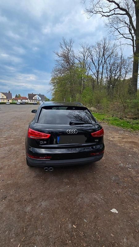 Gebraucht Audi Q3 150 PS (110 kW) 2016 Schwarz SUV
