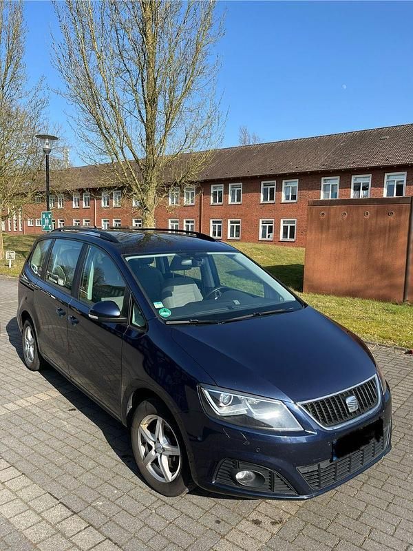 Blau Gebraucht 2011 Seat Alhambra Ecomotive Van / Kleinbus | 9.000 € (Superpreis) - Bild 1/4