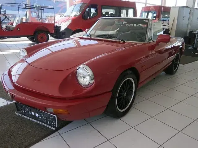 Gebraucht Alfa Romeo Spider 120 PS (88 kW) 1991 Rot Cabrio