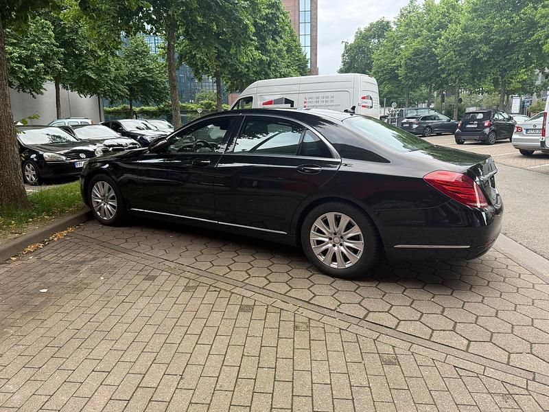 Gebraucht Mercedes S350 258 PS (189 kW) 2013 Schwarz Limousine