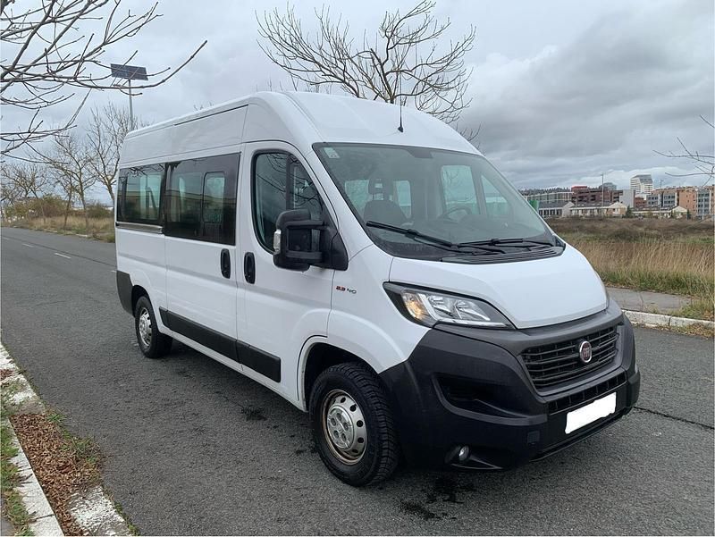 Weiß Gebraucht 2020 Fiat Ducato Van | 21.999 € (Teuer) - Bild 1/4