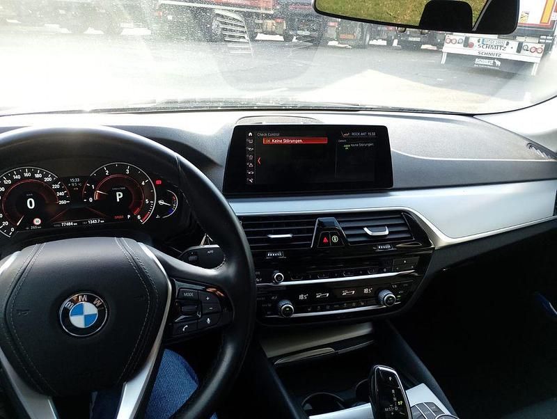 Gebraucht BMW 520 190 PS (139 kW) 2019 Schwarz Limousine
