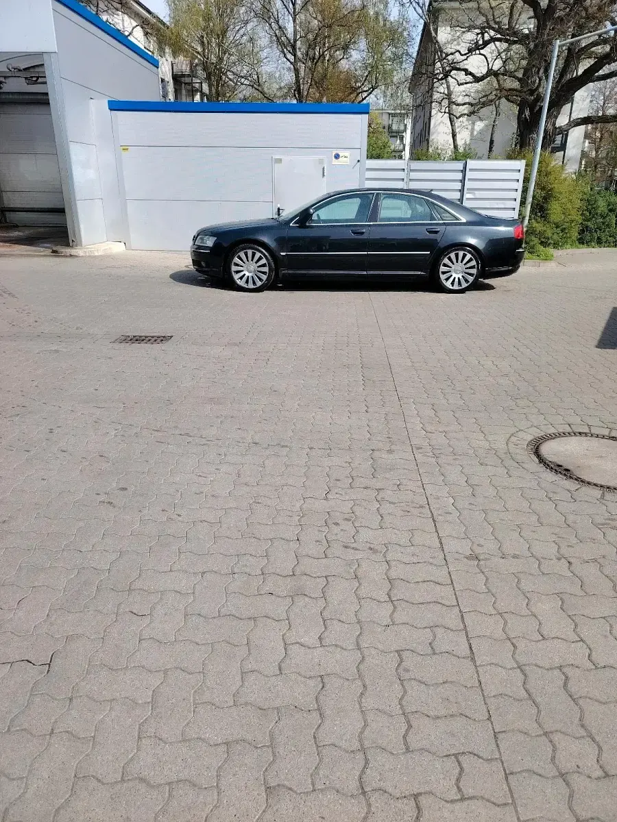 Gebraucht Audi A8 275 PS (202 kW) 2005 Schwarz Limousine
