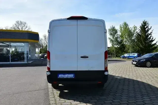 Gebraucht Ford Transit Trend 105 PS (77 kW) 2022 Weiß Van / Kleinbus