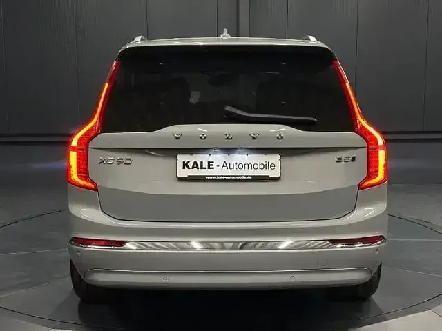 Gebraucht Volvo XC90 Ultimate 235 PS (172 kW) 2023 Andere SUV