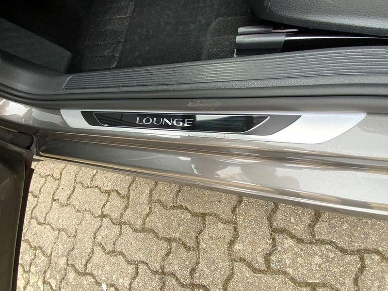 Gebraucht VW Golf VII LOUNGE 86 PS (63 kW) 2015 Beige Limousine