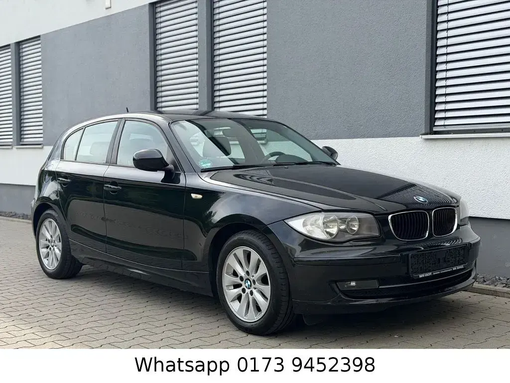 Używany BMW 118 Sport Line 143 KM (105 kW) 2011 Czarny Hatchback