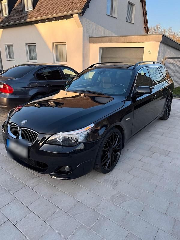 Gebraucht BMW 535 350 PS (257 kW) 2008 Schwarz Kombi