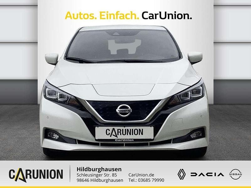 Gebraucht Nissan Leaf N-Connecta 110 kW (150 PS) 2022 Brilliant white (m) Kleinwagen