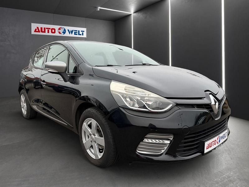 Gebraucht Renault Clio IV 90 PS (66 kW) 2015 Schwarz Kleinwagen