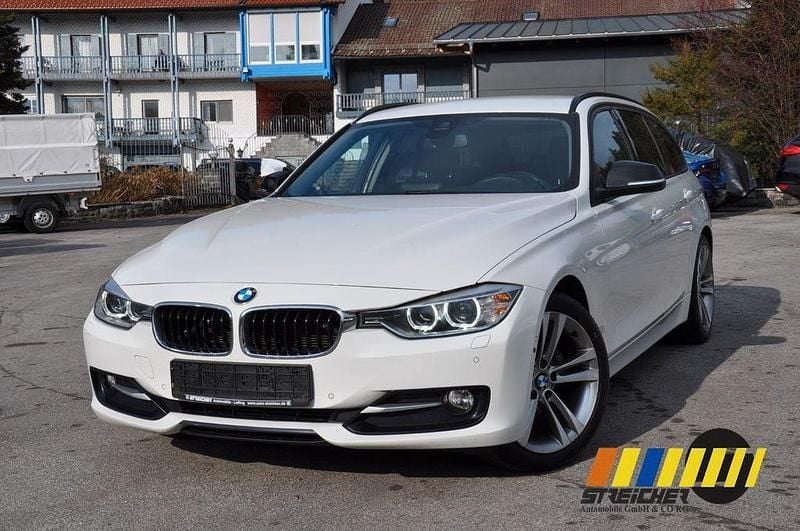 Gebraucht BMW 320 Sport Line 184 PS (135 kW) 2013 Weiß Kombi