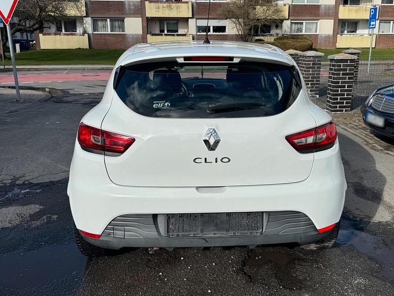 Gebraucht Renault Clio IV 73 PS (53 kW) 2014 Weiß Kleinwagen