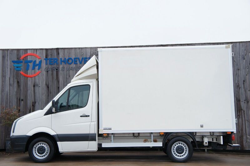 Weiß Gebraucht 2009 VW Crafter Van | 11.250 € (Teuer) - Bild 1/4