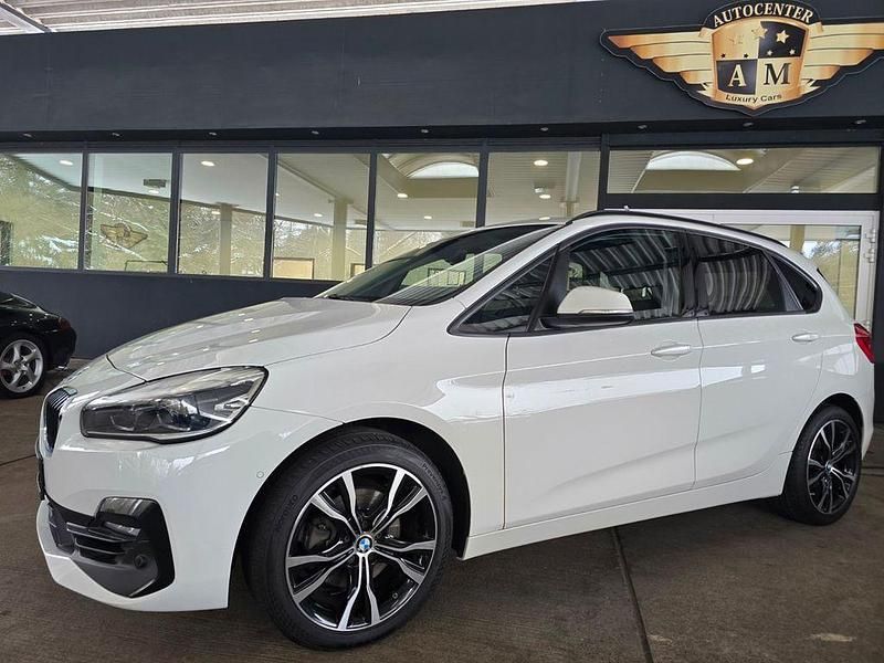 Gebraucht BMW 220 Active Tourer Sport Line 192 PS (141 kW) 2018 Weiß Van / Kleinbus