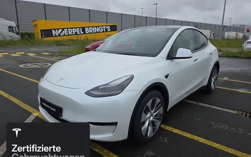 Gebraucht Tesla Model Y 273 kW (372 PS) 2022 Weiß SUV