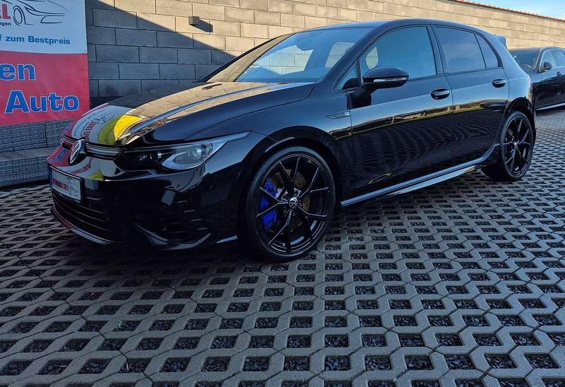 Gebraucht VW Golf VIII Style 333 PS (244 kW) 2023 Deep black Kleinwagen