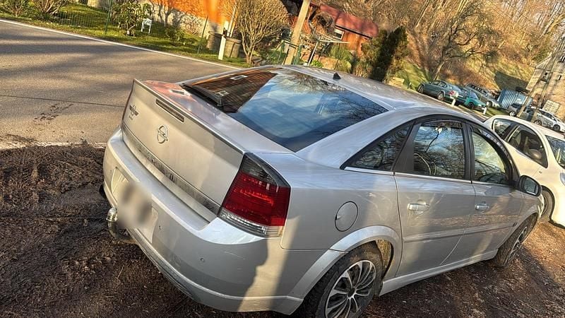 Gebraucht Opel Vectra GTS 150 PS (110 kW) 2004 Silber Limousine