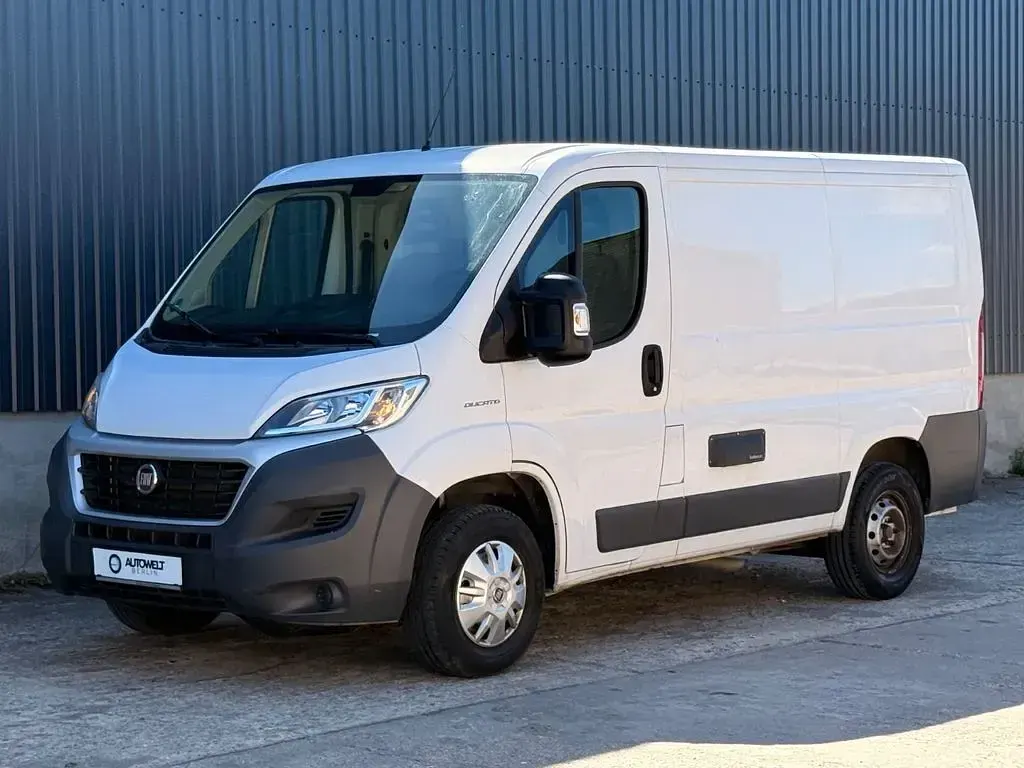 Gebraucht Fiat Ducato 116 PS (85 kW) 2018 Weiß Van