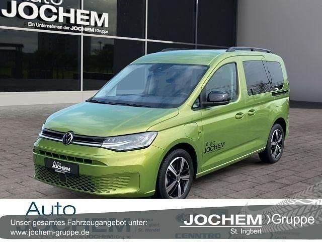 Neu VW Caddy Life 150 PS (110 kW) 2025 Grün Van / Kleinbus