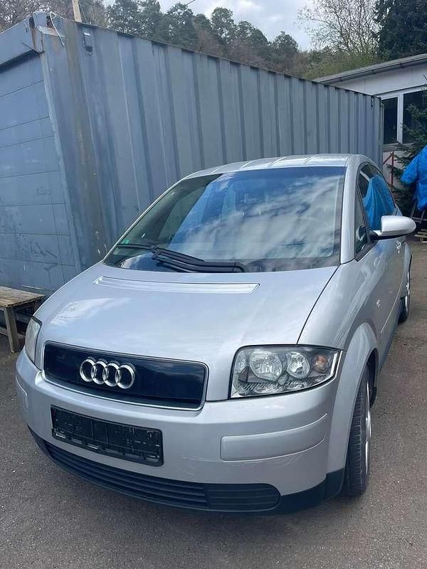 Gebraucht Audi A2 75 PS (55 kW) 2002 Silber Kleinwagen