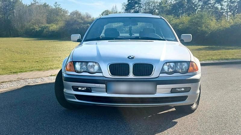 Occasion BMW 320 136 ch (100 kW) 2000 Gris Berline