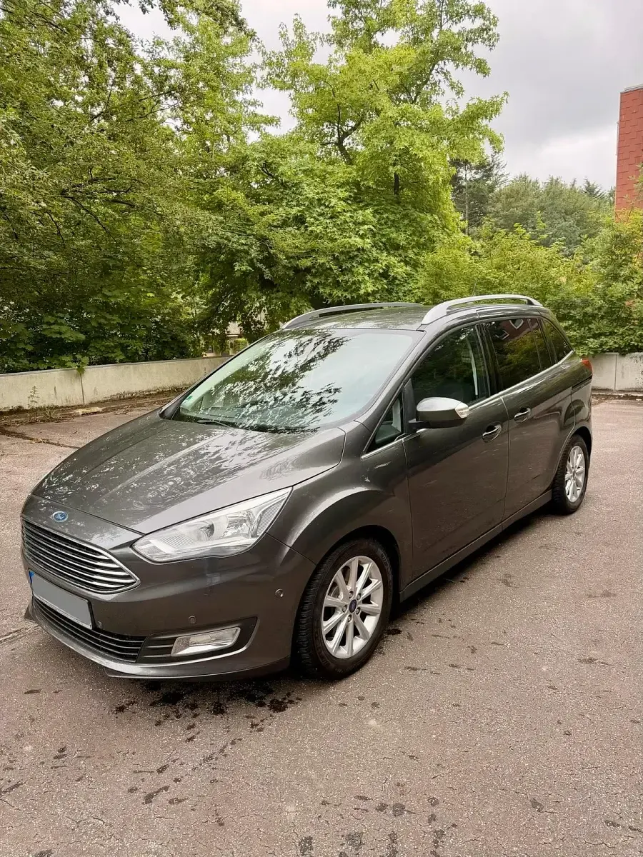Gebraucht Ford Grand C-Max 125 PS (91 kW) 2018 Grau Van / Kleinbus