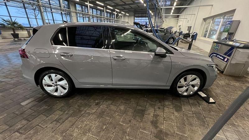 Gebraucht VW Golf VII Style 204 PS (150 kW) 2020 Grau Limousine